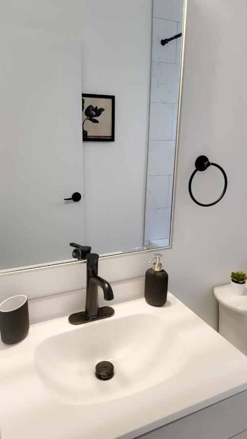Jstlikehome - Serenity Suites Ottawa Exteriör bild